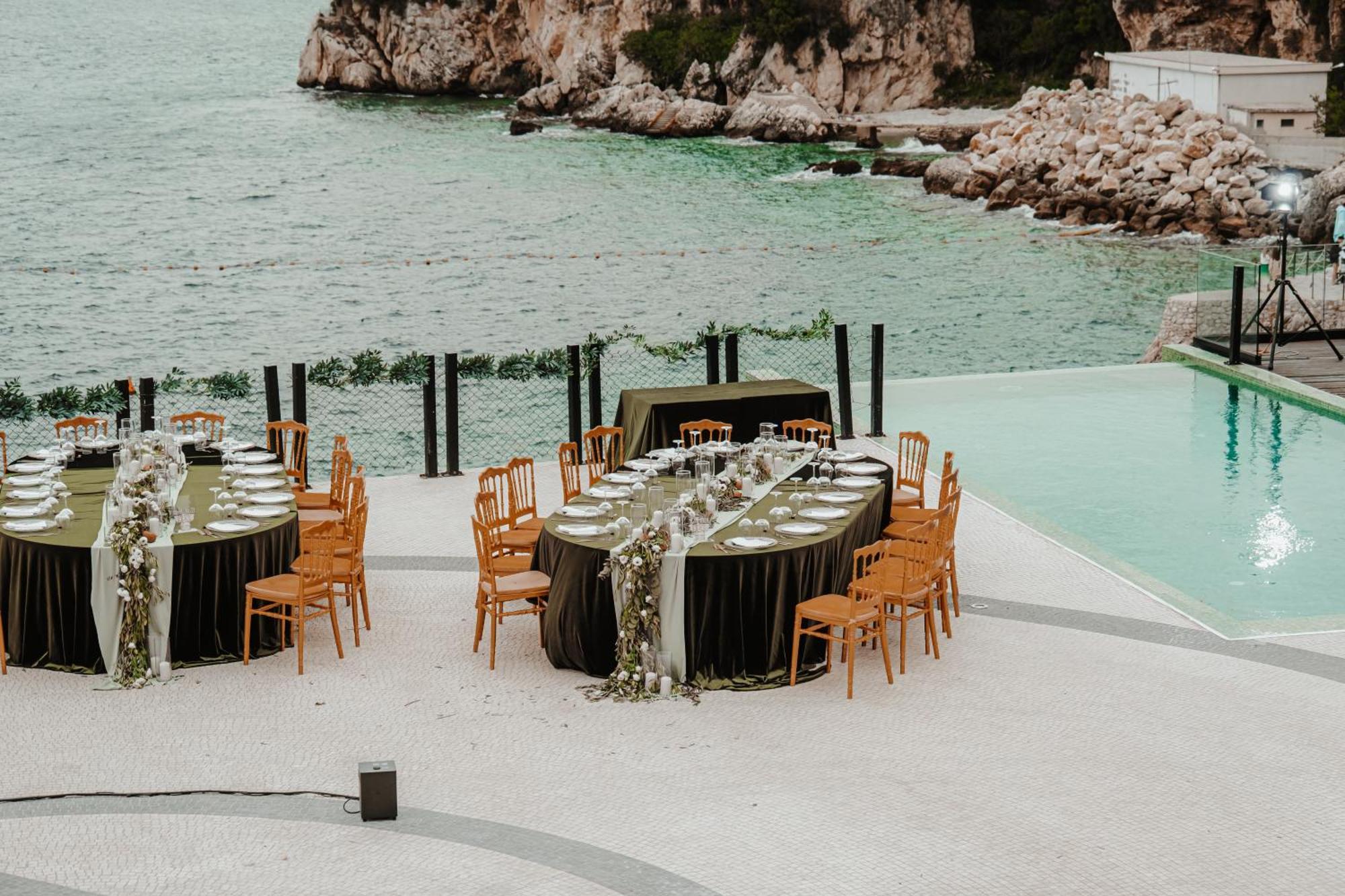 Maritim Marina Bay Resort Spa & Casino Adult Friendly Vlorë Exterior foto Wedding reception at the Hotel de la Plage, 2019
